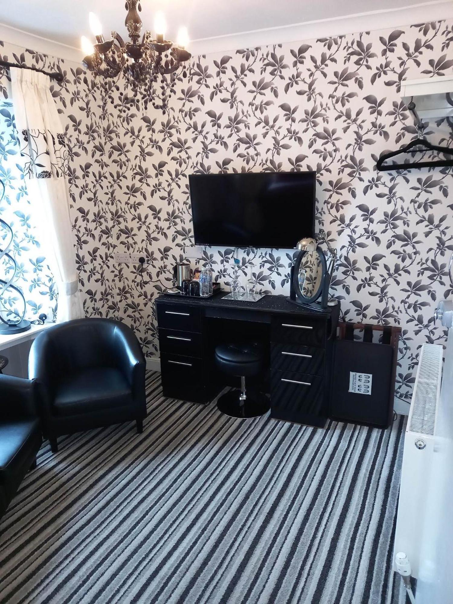 Virginia Cottage Guest House Bowness-on-Windermere Esterno foto